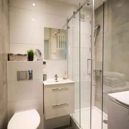 Glow Apartments, Ergo Arena Daire *