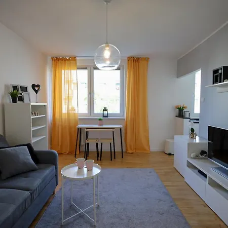 Lägenhet Glow Apartments, Ergo Arena *