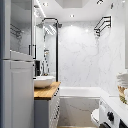 Glow Apartments, Ergo Arena *