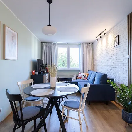 Glow Apartments, Ergo Arena Apartament *