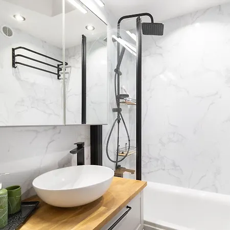Glow Apartments, Ergo Arena Διαμέρισμα